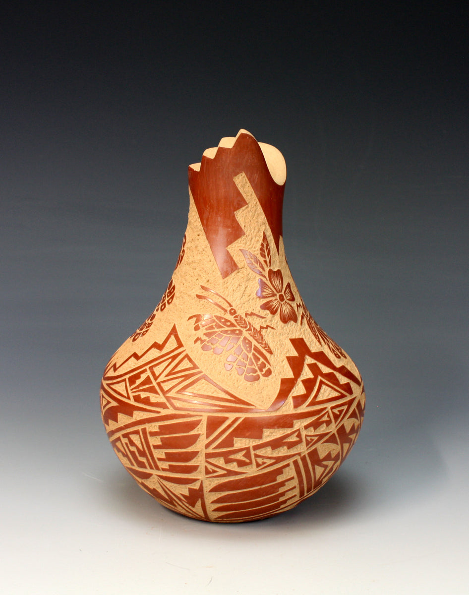 Native American Pueblo Pottery - C & D Gifts Native American Art