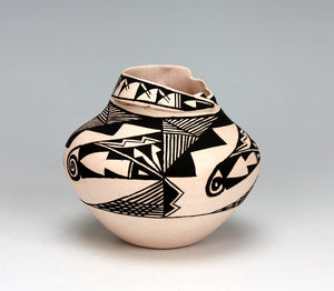 Acoma Pueblo Native American Indian Pottery Jar - Patrick Rustin Jr.