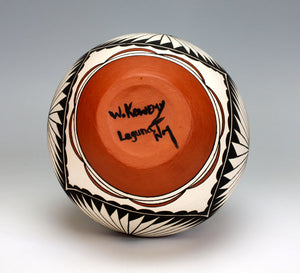 Laguna Pueblo Native American Indian Pottery Jar - Wendell Kowemy