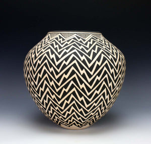 Acoma Pueblo Native American Pottery Large Lightning Jar - Katherine Victorino