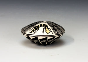 Acoma Pueblo Native American Indian Pottery Small Lizard Seed Pot #1 - Ruth Estevan 