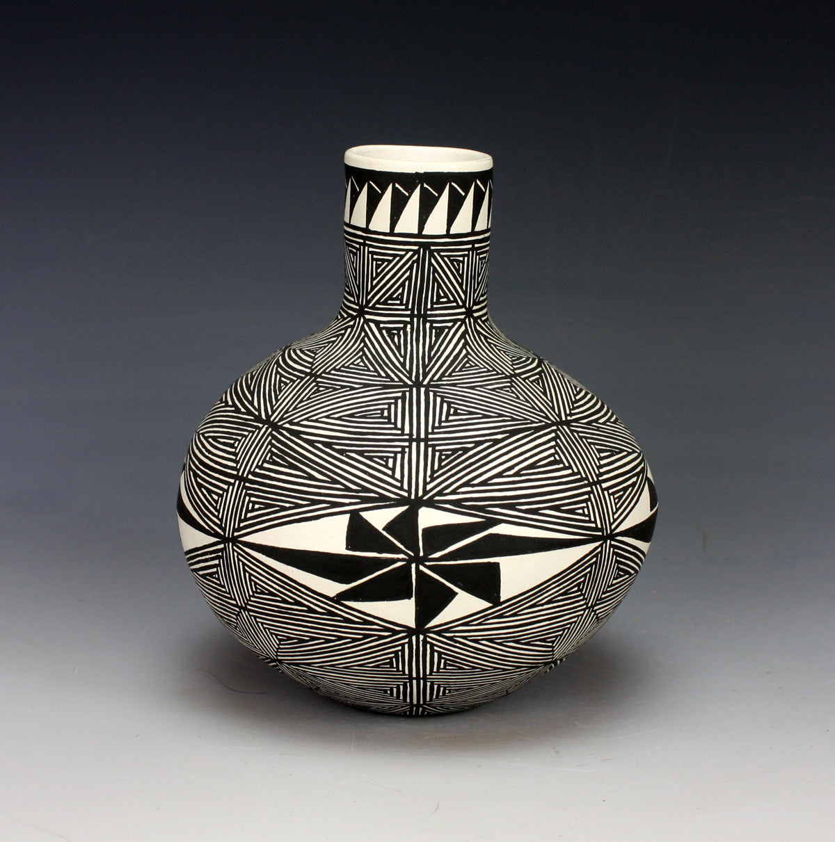 Acoma Pueblo Native American Indian Pottery Fine Line Jar #2 - Ruth Estevan