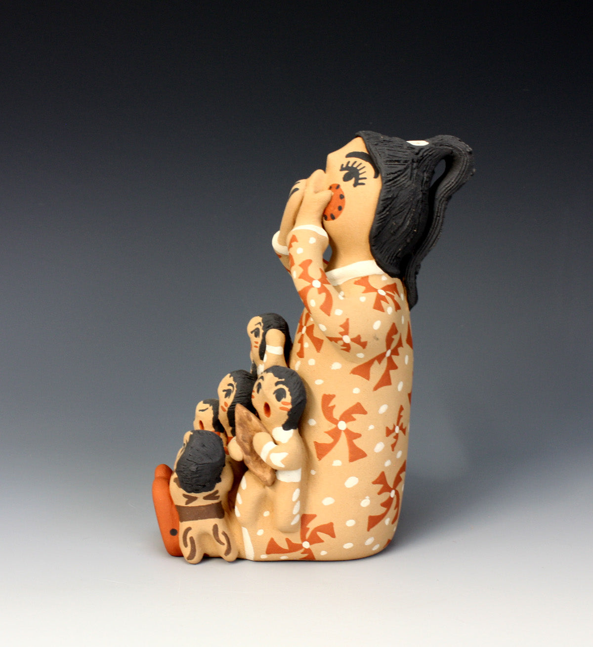 Jemez Pueblo American Indian Pottery Storyteller - Bonnie Fragua