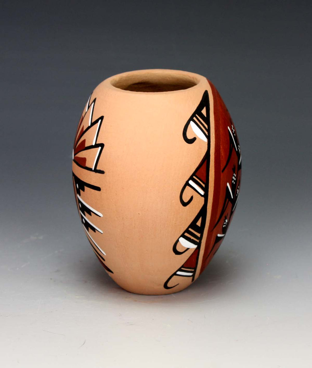 Native American Pueblo Pottery C & D Gifts Native American Art, LLC