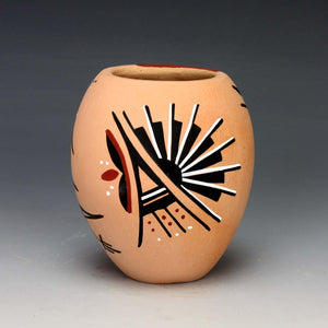 Jemez Pueblo American Indian Pottery Lizard Jar - Marie Chinana