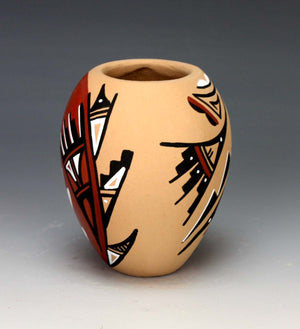 Jemez Pueblo American Indian Pottery Lizard Jar #1 - Marie Chinana