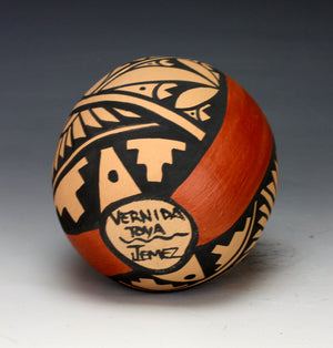 Jemez Pueblo Native American Pottery Feather Bowl - Vernida Toya