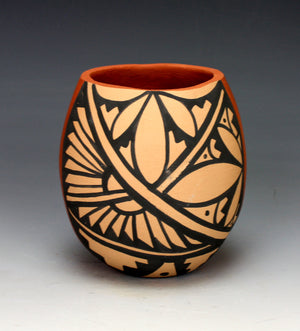 Jemez Pueblo Native American Pottery Feather Bowl - Vernida Toya