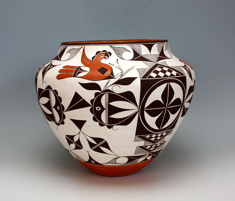 Native American Pueblo Pottery - C & D Gifts Native American Art, LLC Acoma  Pueblo Native American Indian Pottery Olla - Franklin Peters – C & D Gifts  Native American Art