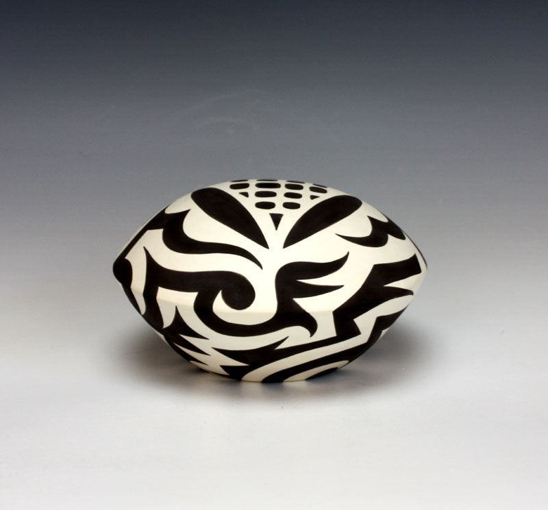 Acoma Pueblo Native American Indian Pottery Seed Jar - Eric Lewis