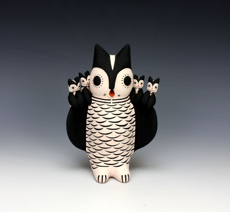 Cochiti Pueblo Native American Pottery Owl Storyteller  - Dorothy Herrera