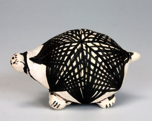 Laguna Pueblo Native American Indian Pottery Turtle - Adrian Arnett