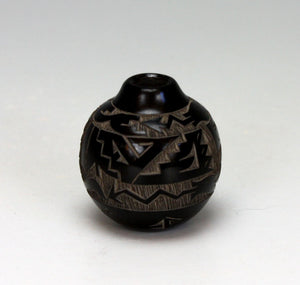 Santa Clara Pueblo Indian Pottery Miniature Seed Jar - Monica Naranjo