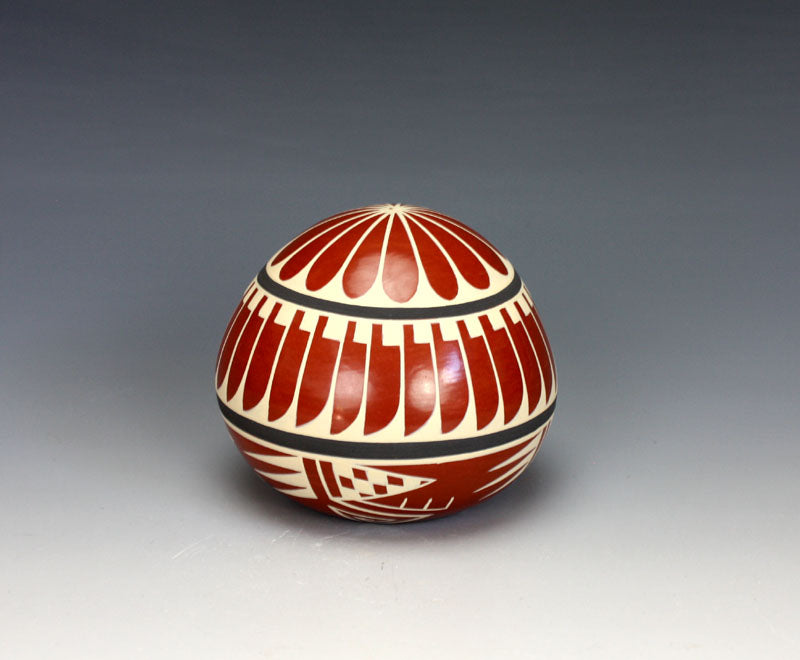 San Ildefonso Pueblo Indian Pottery Feather Seed Jar - Geraldine Gutierrez